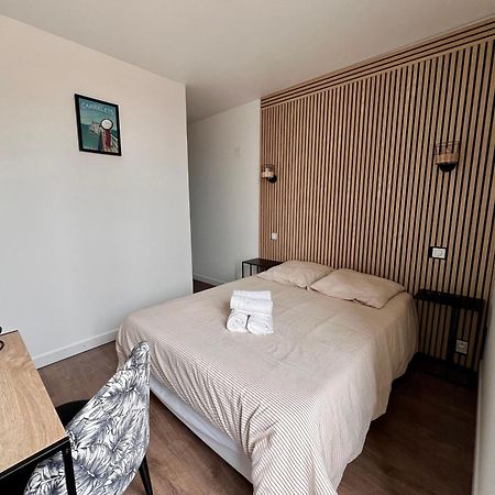Logis Paul Massy Bed & Breakfast เมสเชียร์-ซัวร์-จิรองด์ ภายนอก รูปภาพ