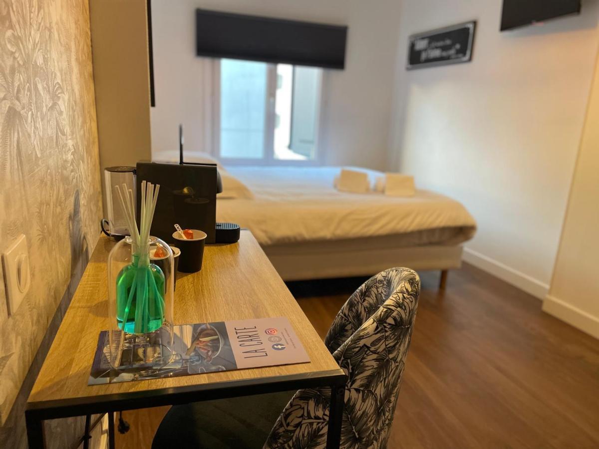 Logis Paul Massy Bed & Breakfast เมสเชียร์-ซัวร์-จิรองด์ ภายนอก รูปภาพ